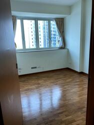 Queens (D3), Condominium #556595521